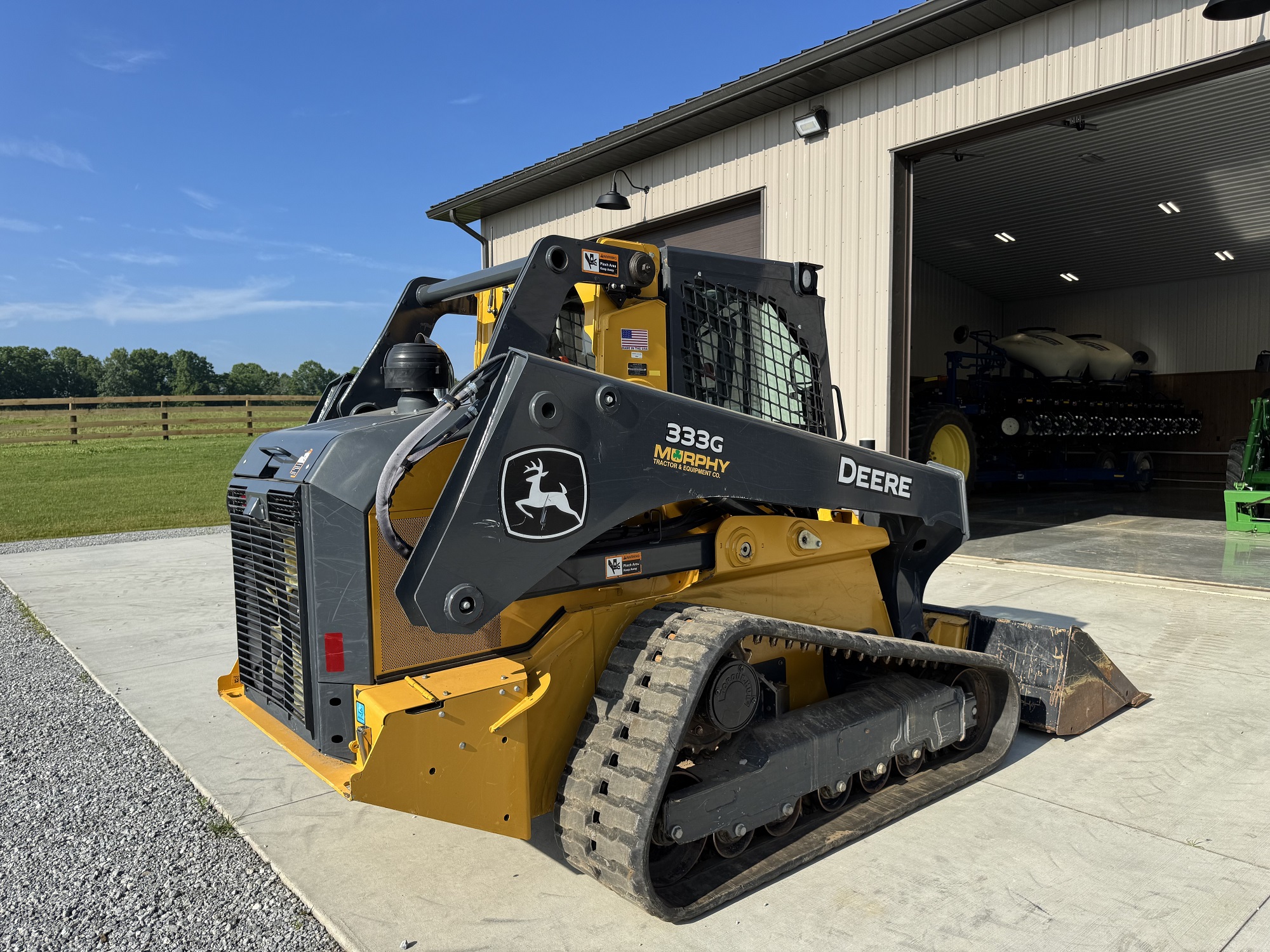 JD 333G Skid-Steer Loader