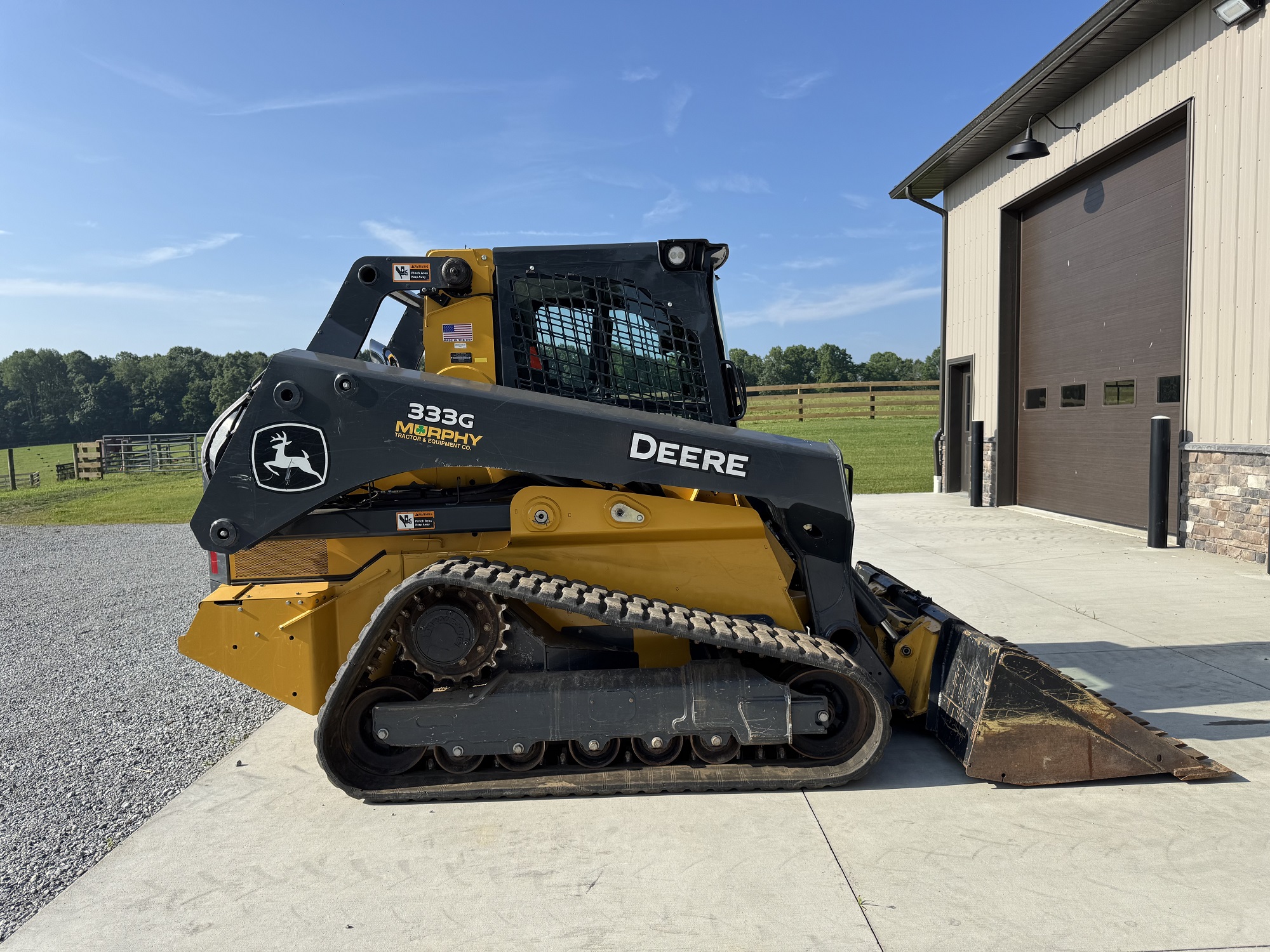 JD 333G Skid-Steer Loader
