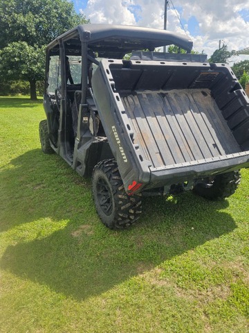 Can Am Defender