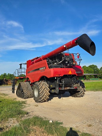C-IH 9240 Combine