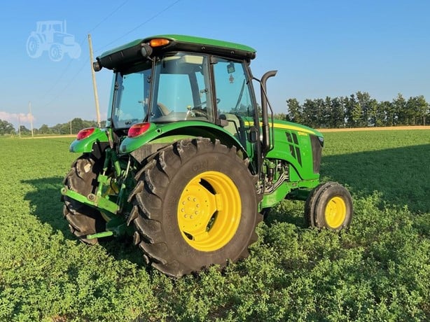 JD 5085M Tractor
