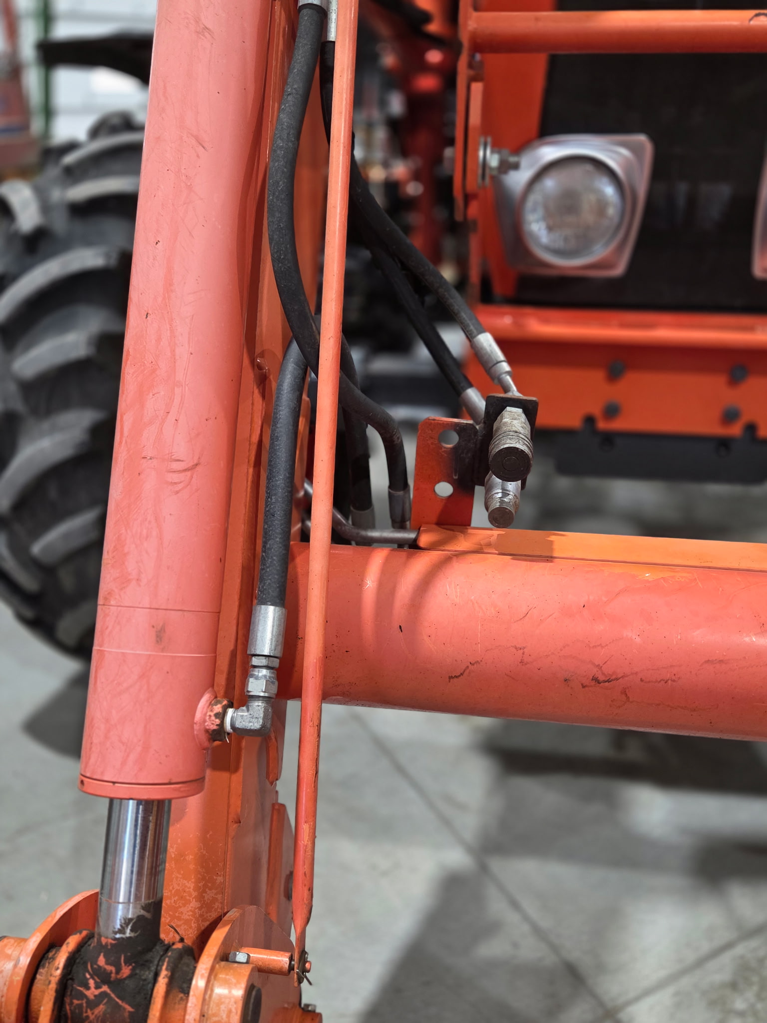 Kubota M126GX Tractor