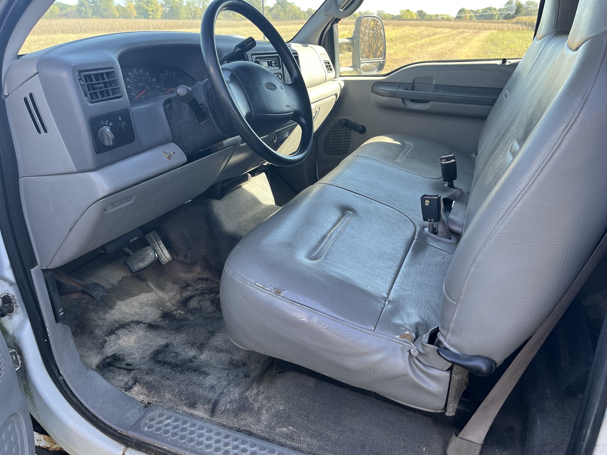 Ford F350 Truck with Insulated Bed