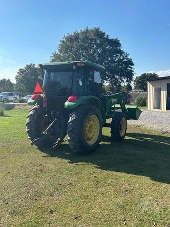 JD 5083E Tractor