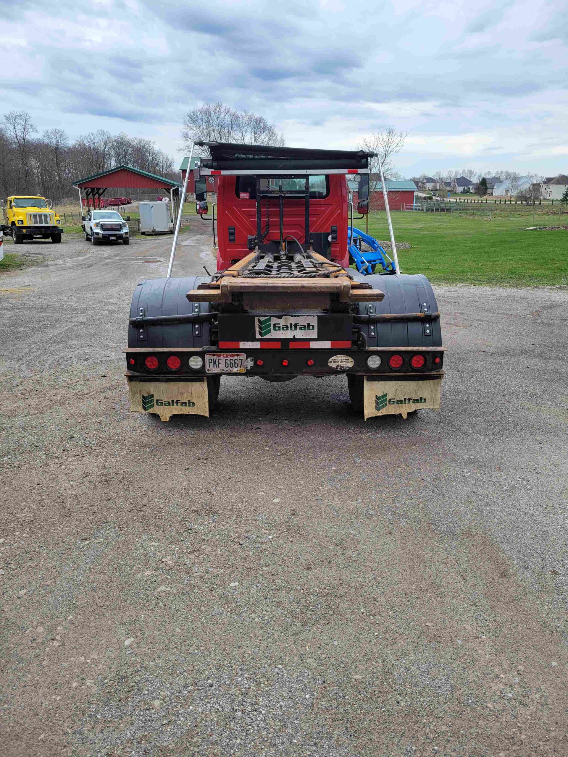 2012 International 4400 Roll Off Dumpster Truck