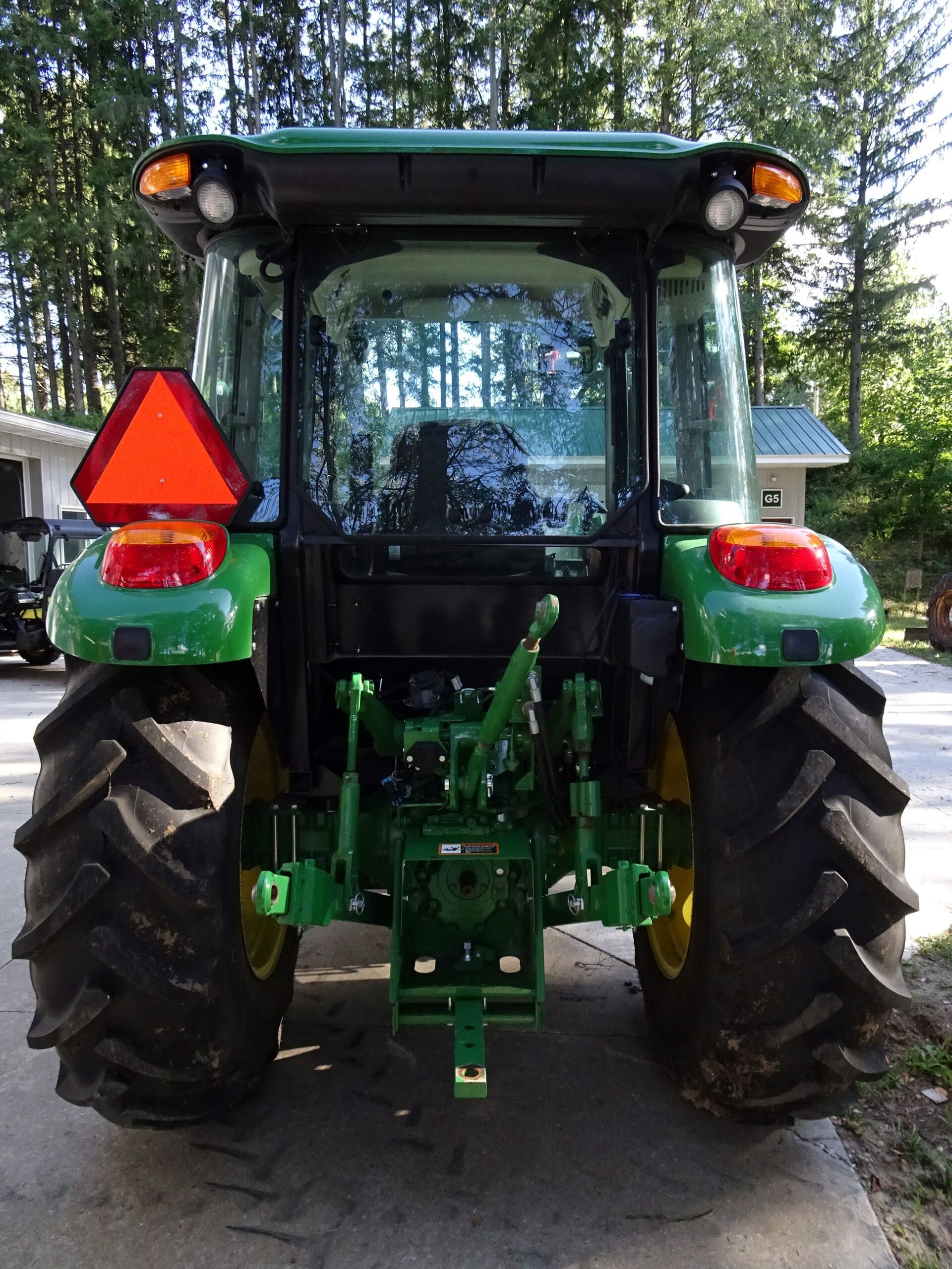 2022 JD 5075e
