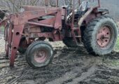 IHC 986 Loader Tractor