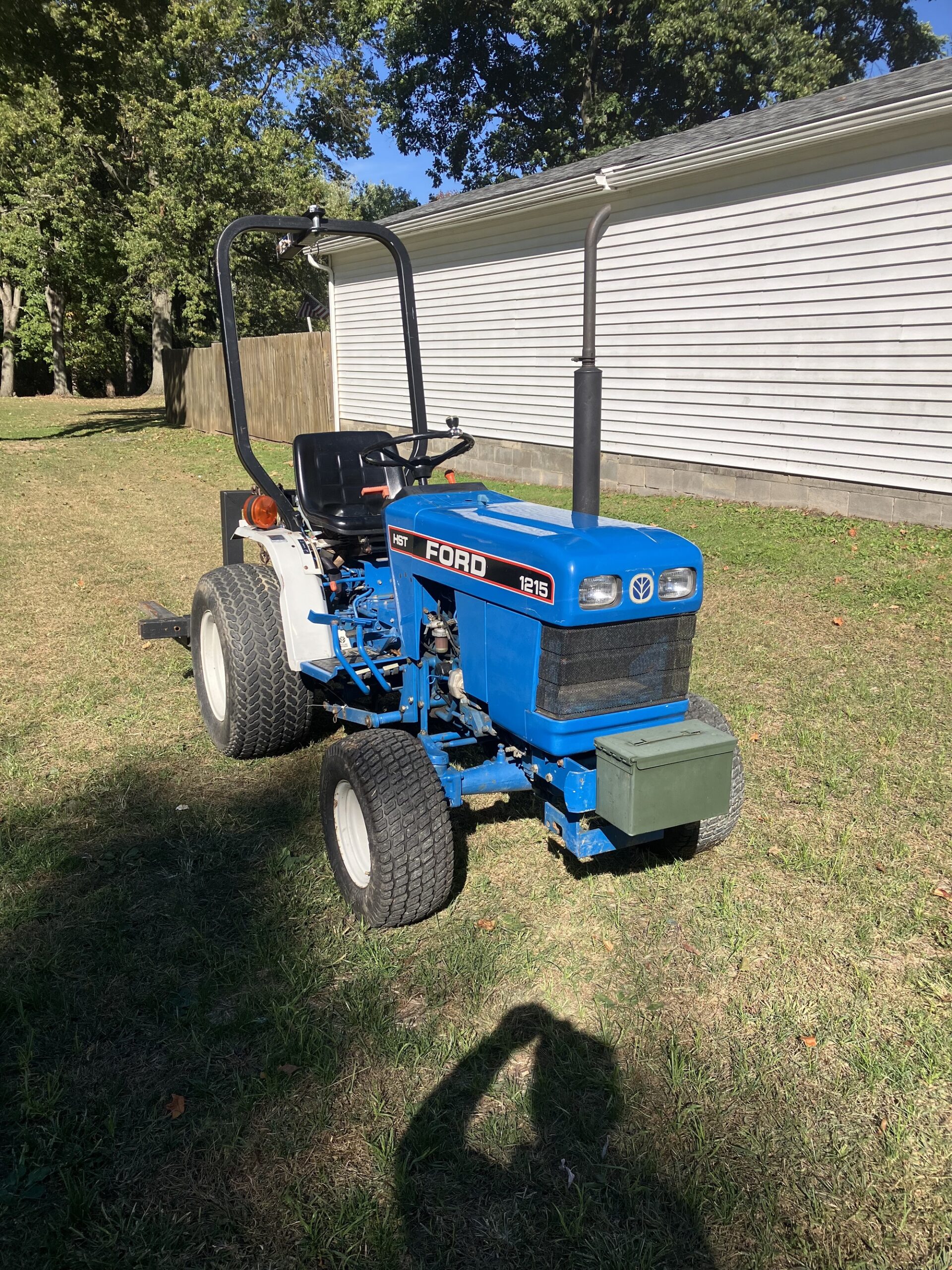 Ford-New Holland 1215 Tractor