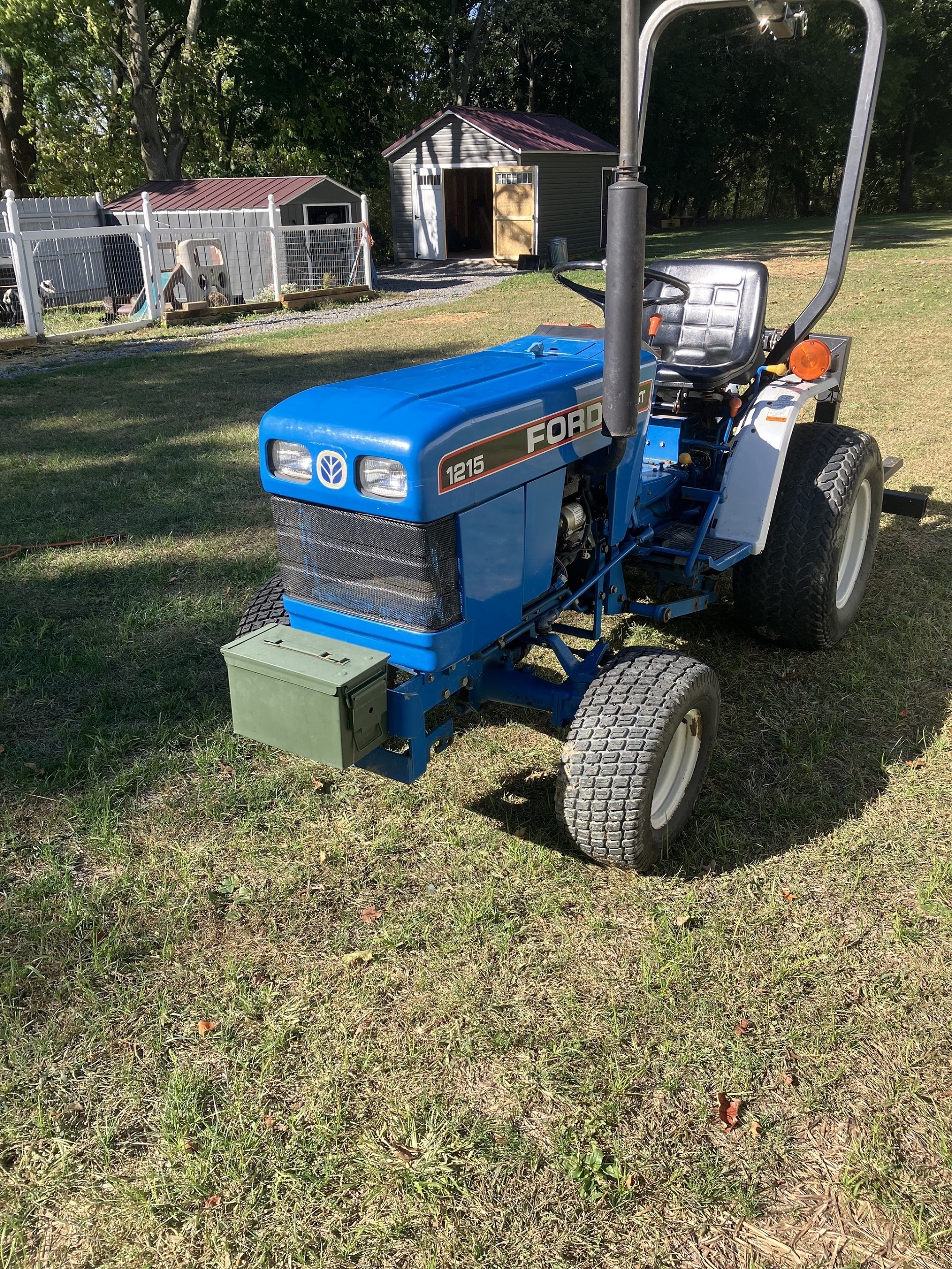 Ford-New Holland 1215 Tractor