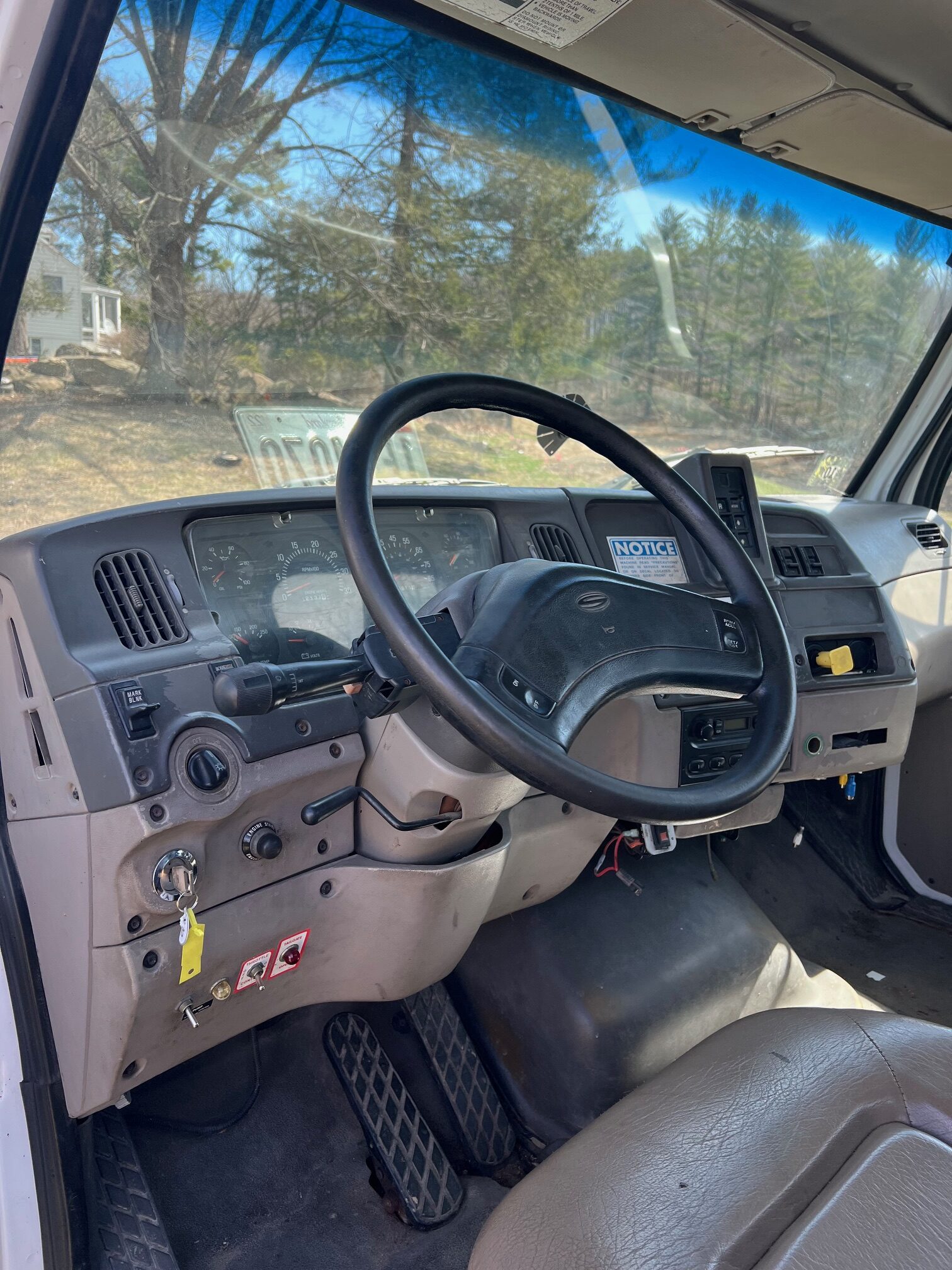 Sterling LT9500 Truck