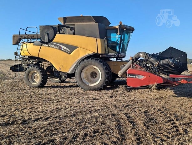 NH CR960 Combine
