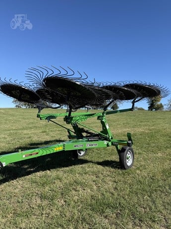 Frontier WR3110 Rake