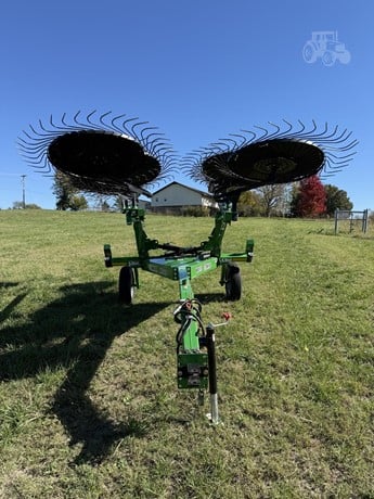 Frontier WR3110 Rake