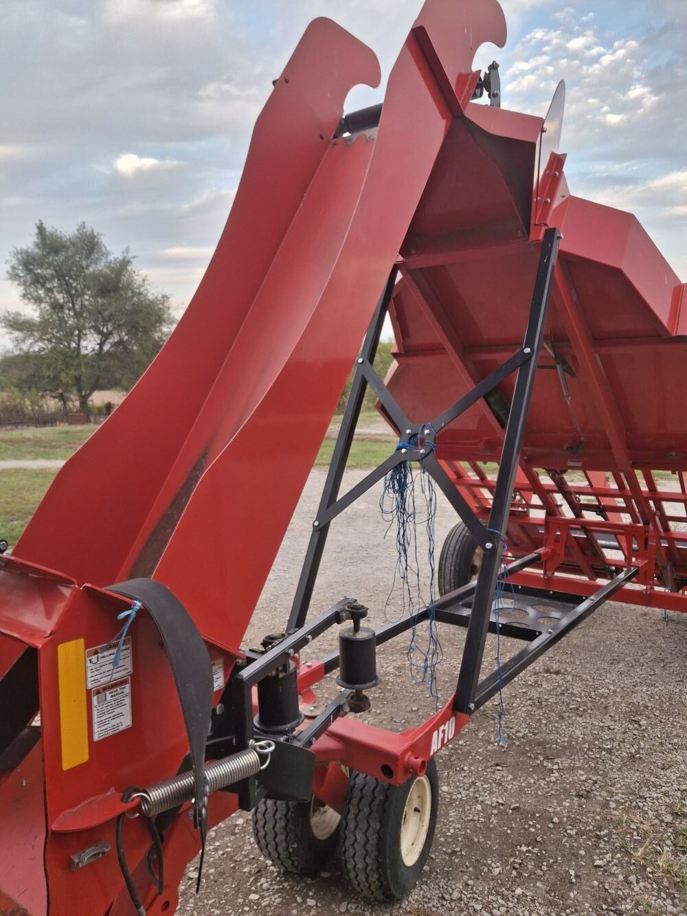 square bale accumulator