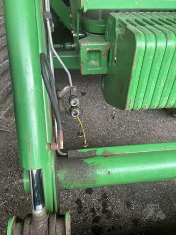 JD 7520 Tractor