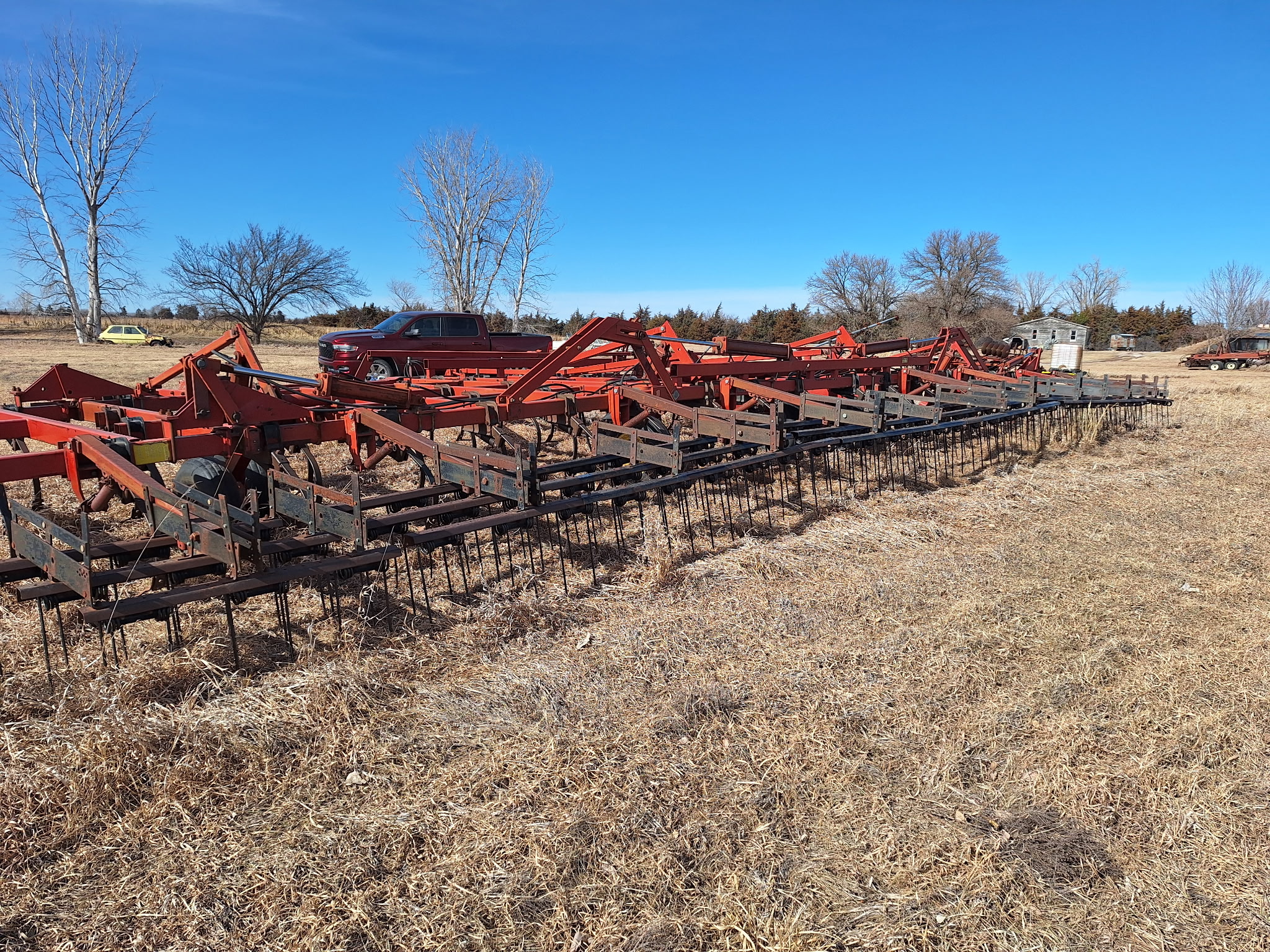 C-IH 4900 44′ Field Cultivator