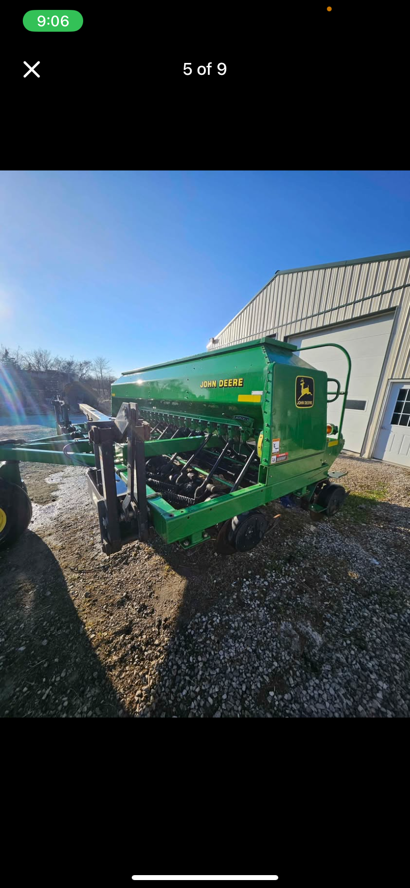 JD 1560 Drill