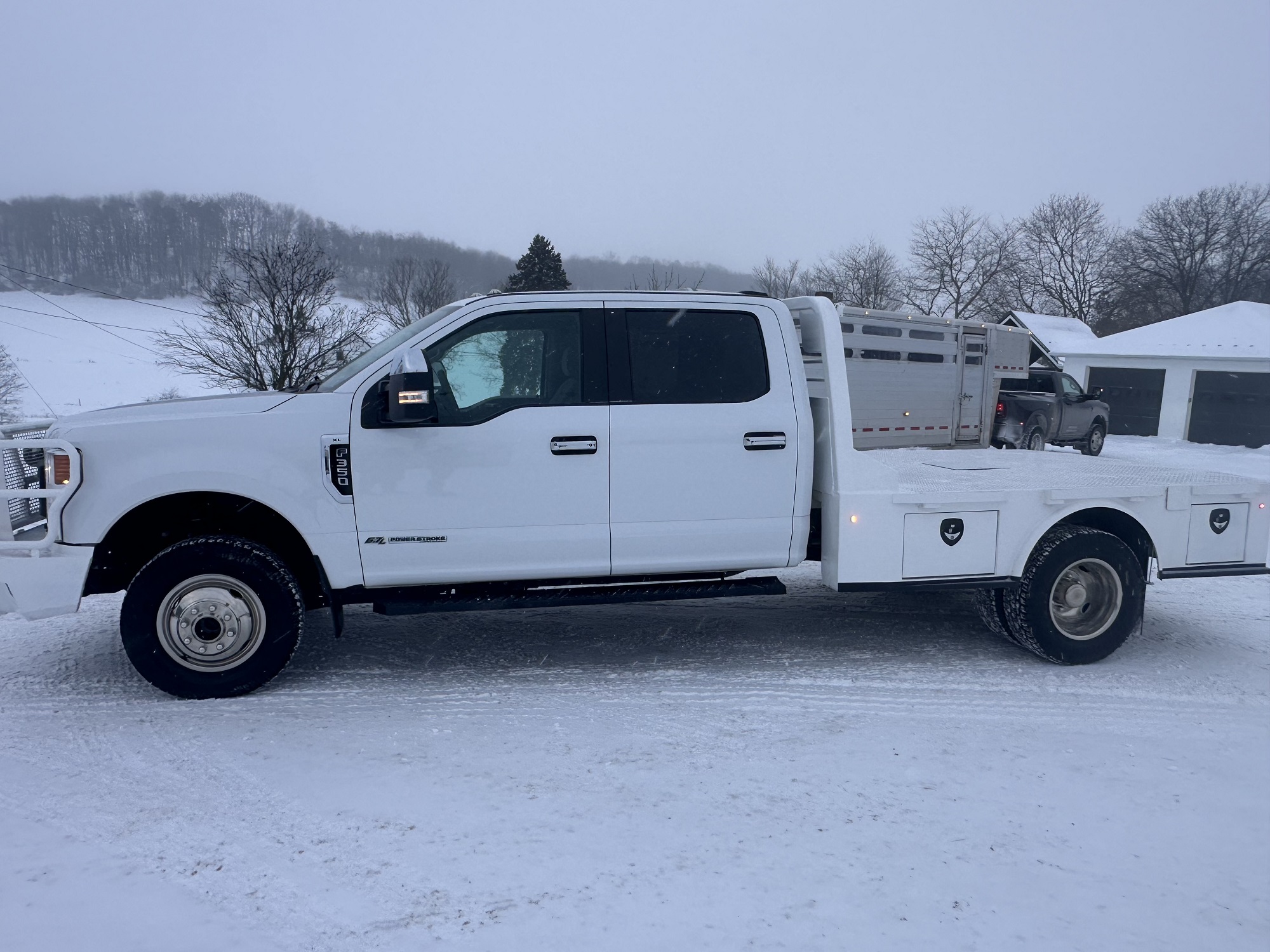 Ford F350 Dually Pickup
