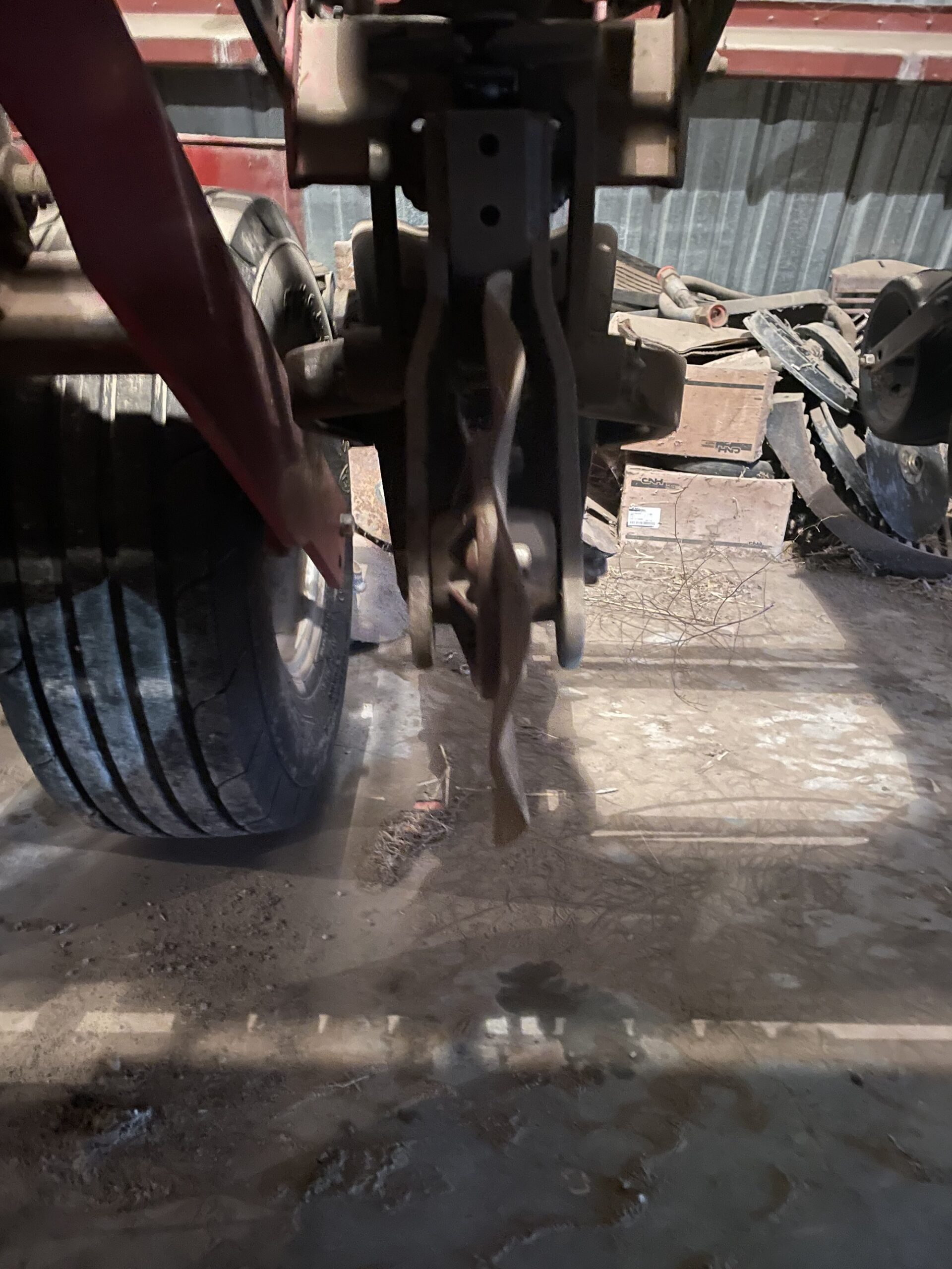 C-IH 1250 16R-30″ Planter