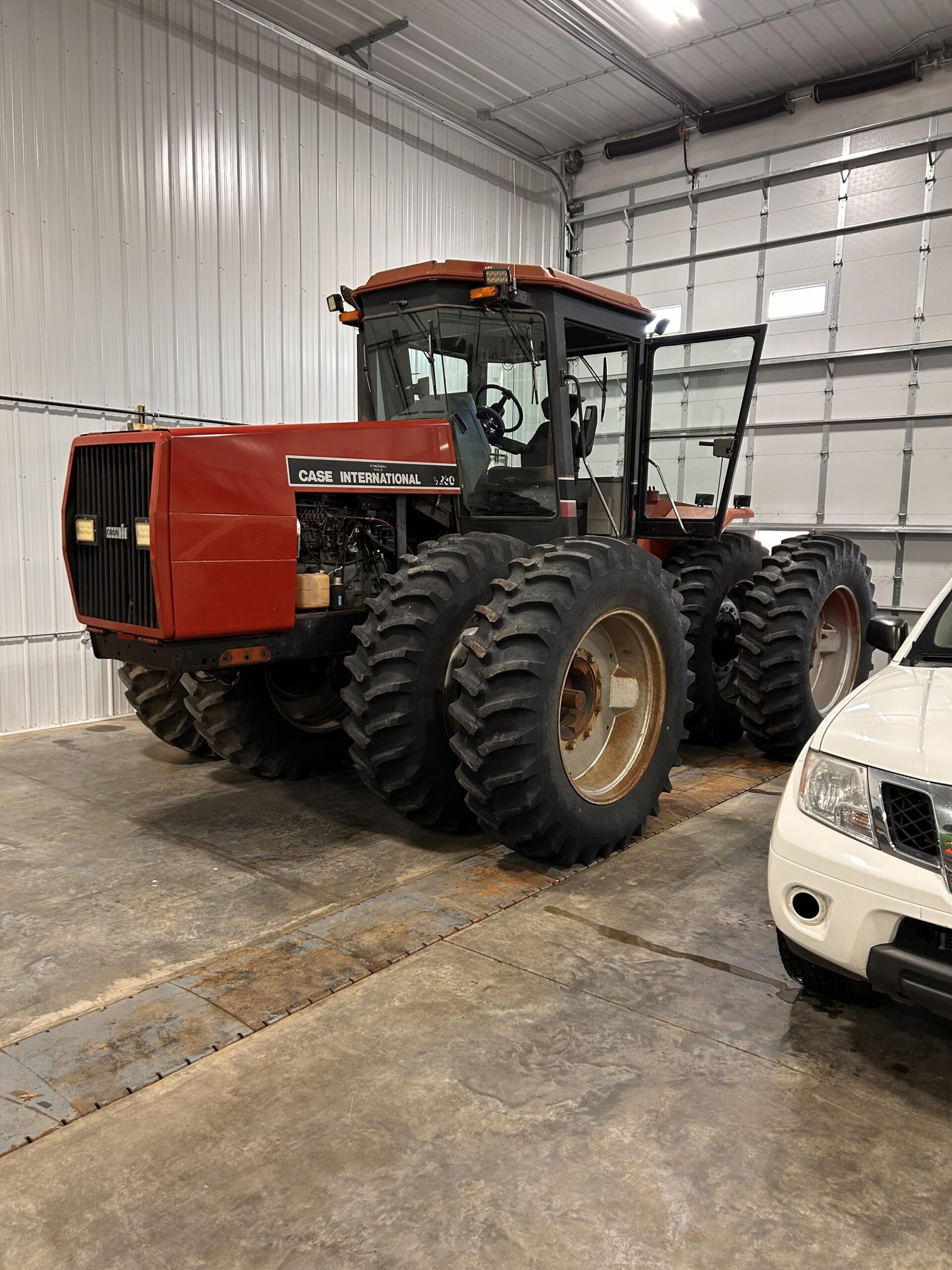 C-IH 9230 Tractor
