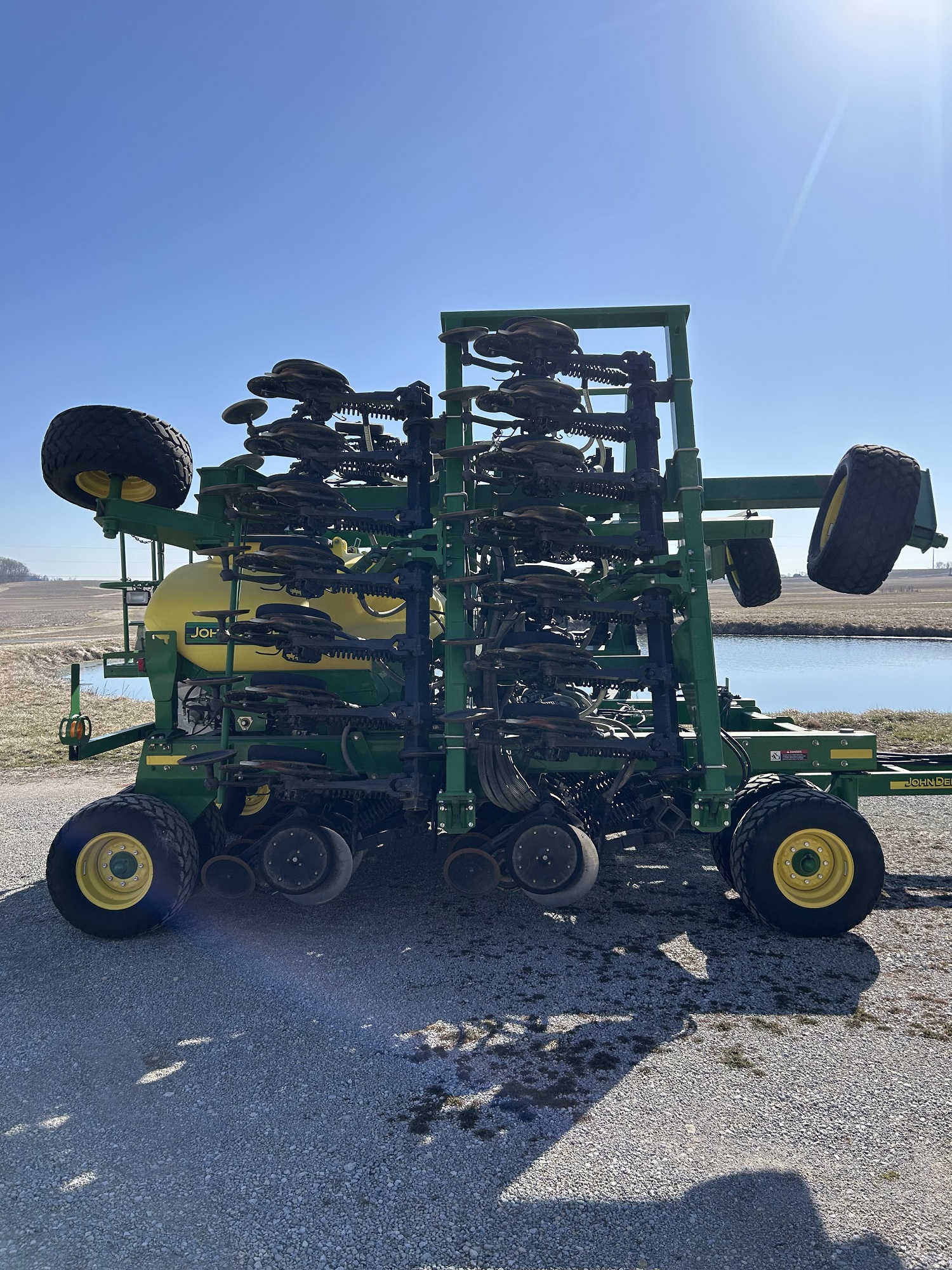 JD 1990 CCS Seeder