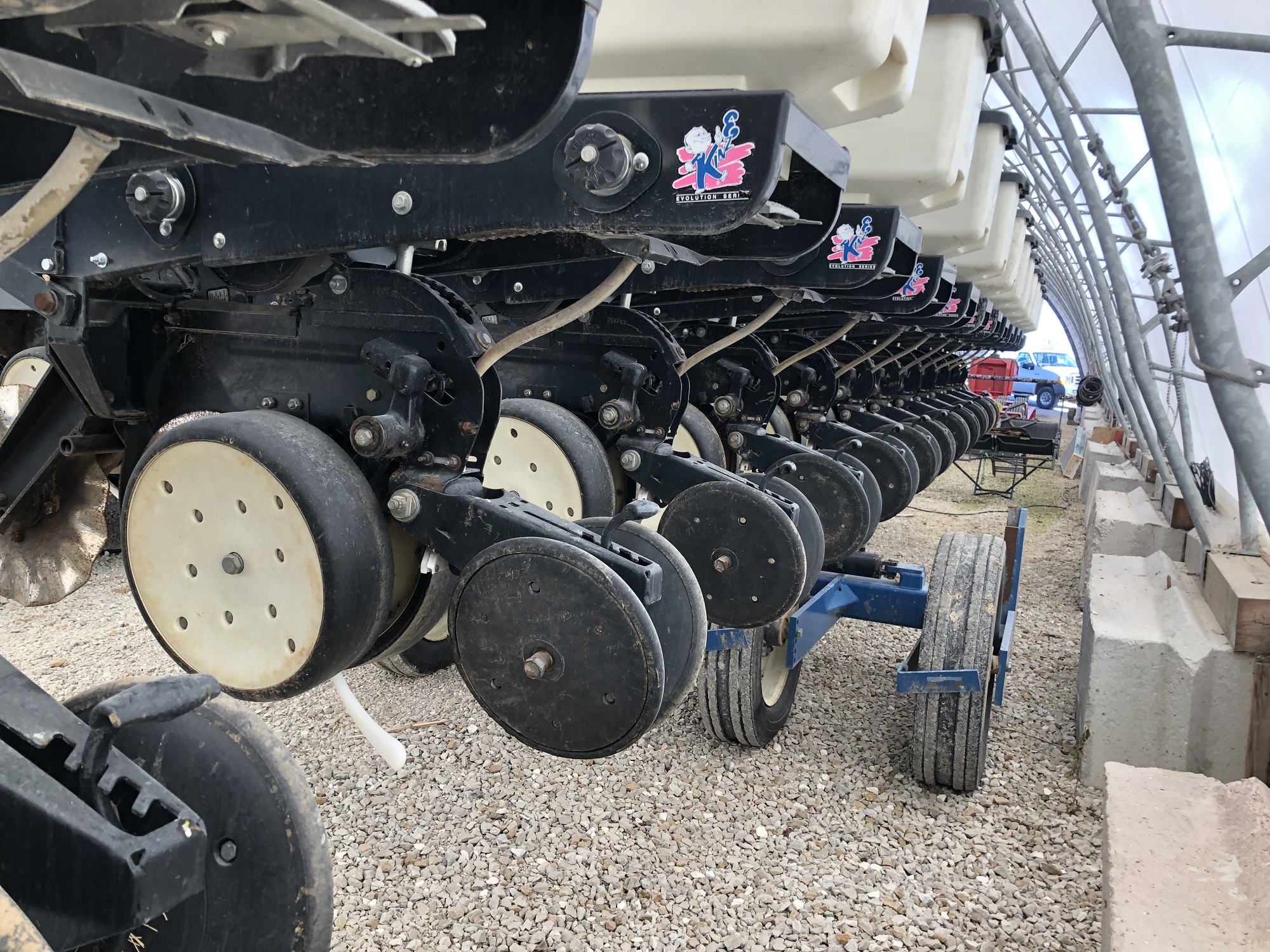 Kinze 12-23 Splitter Planter