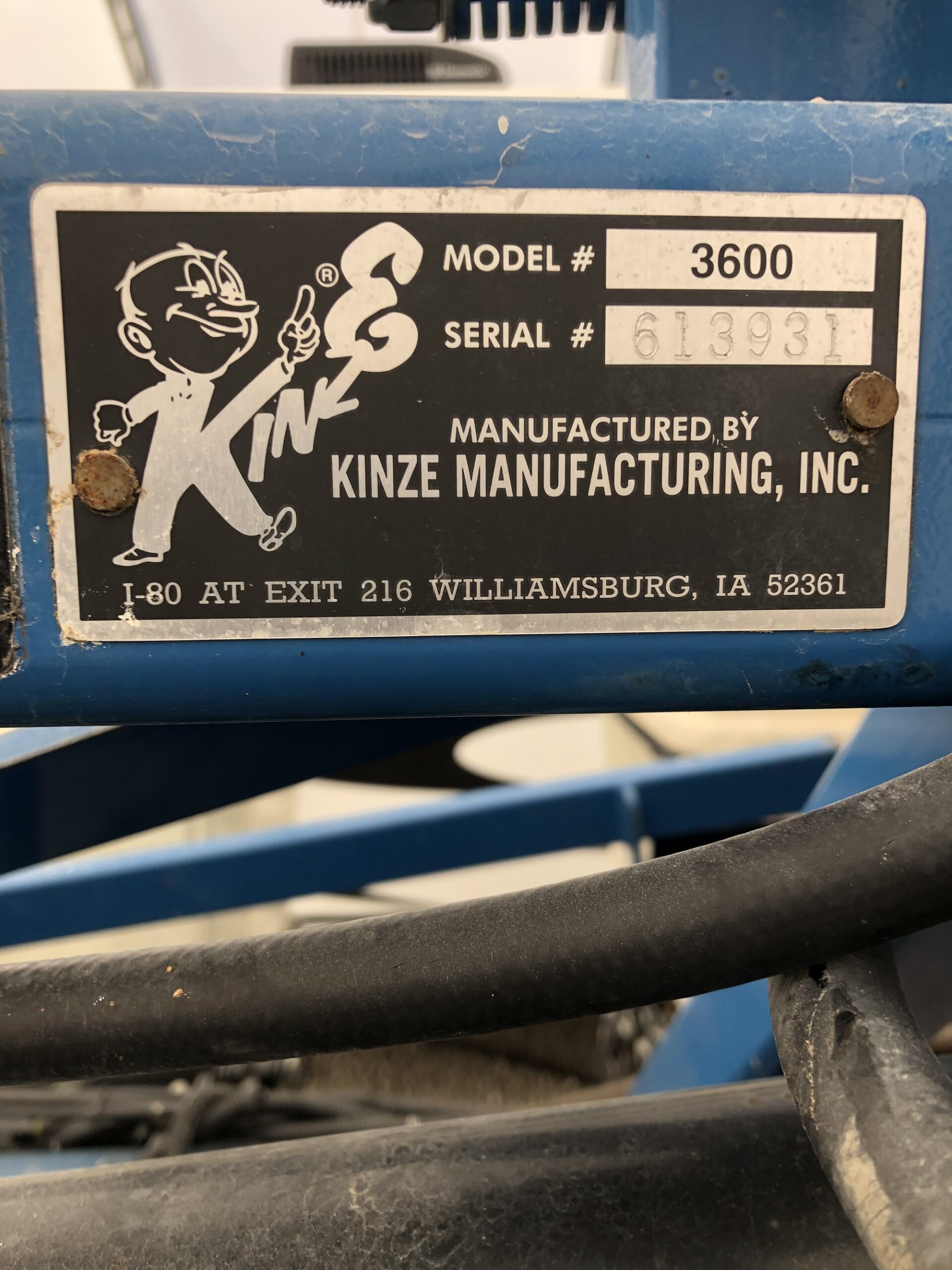 Kinze 12-23 Splitter Planter