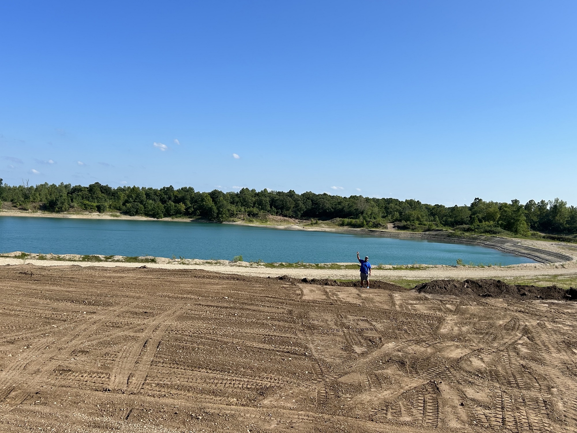 178 Acres with 30 Acre Lake