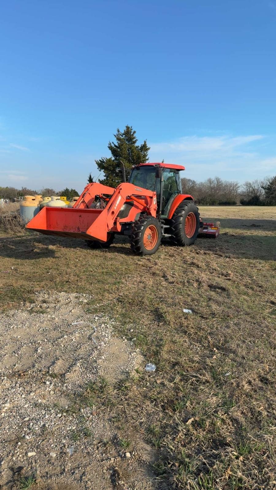 Kubota M8540HDC Tractor