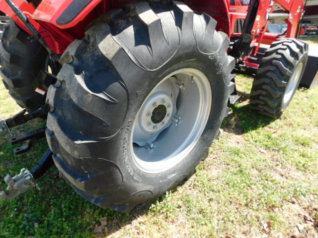2023 Mahindra 6065 4X4 w/Loader