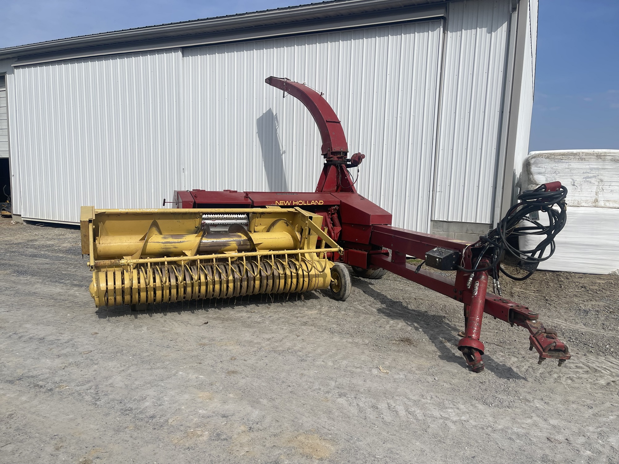 NH 900 Forage Harvester