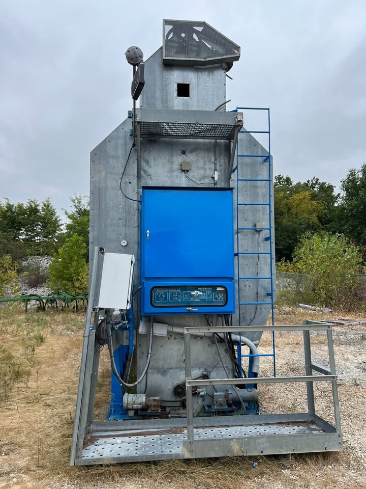 Delux Continuous Flow Grain Dryer