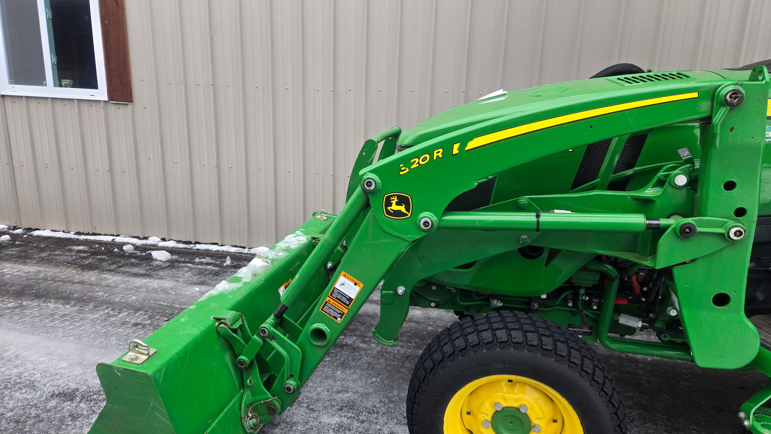 2018 John Deere 3039R