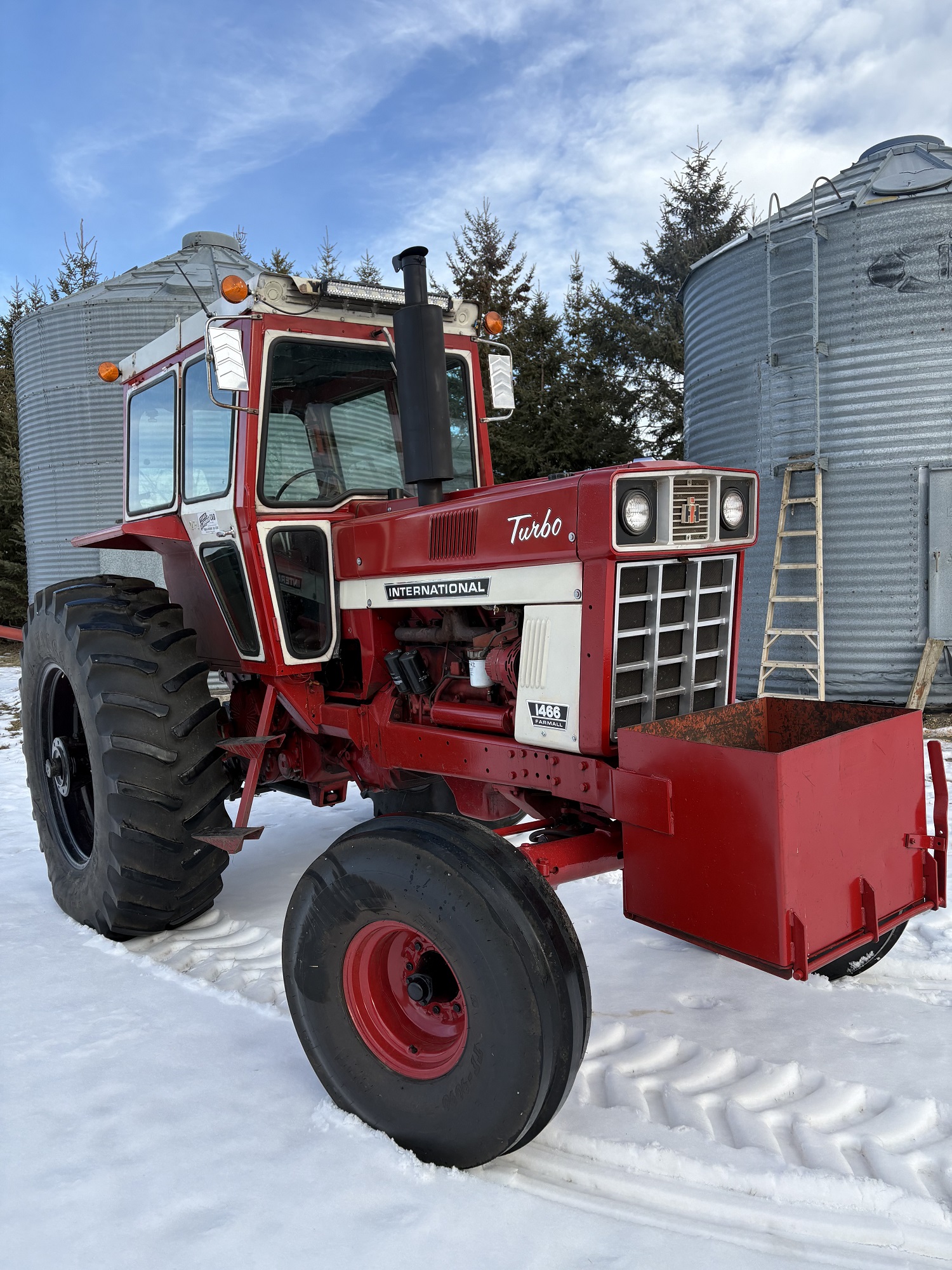 IHC 1466 Tractor