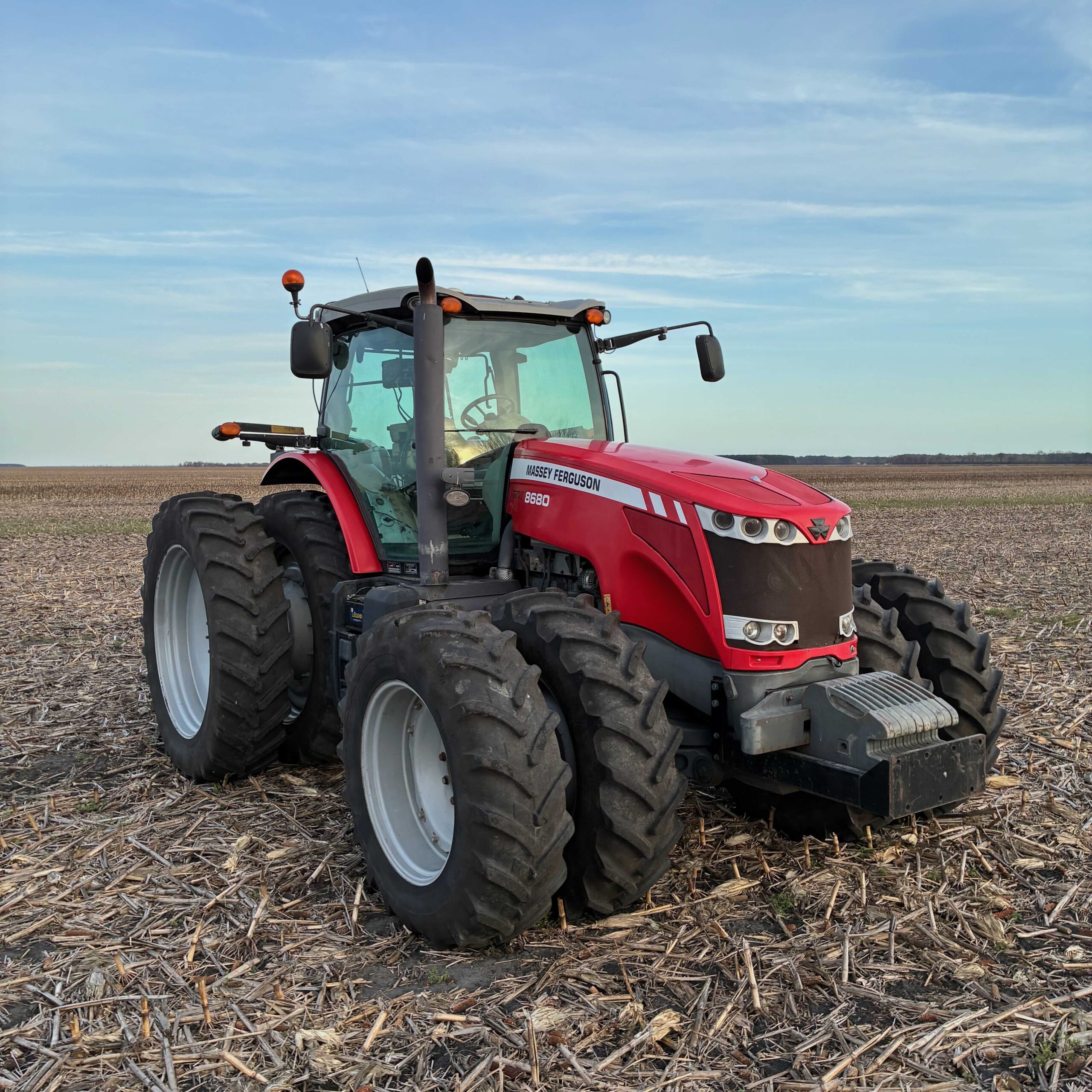 Massey Ferguson 8680 Tractor
