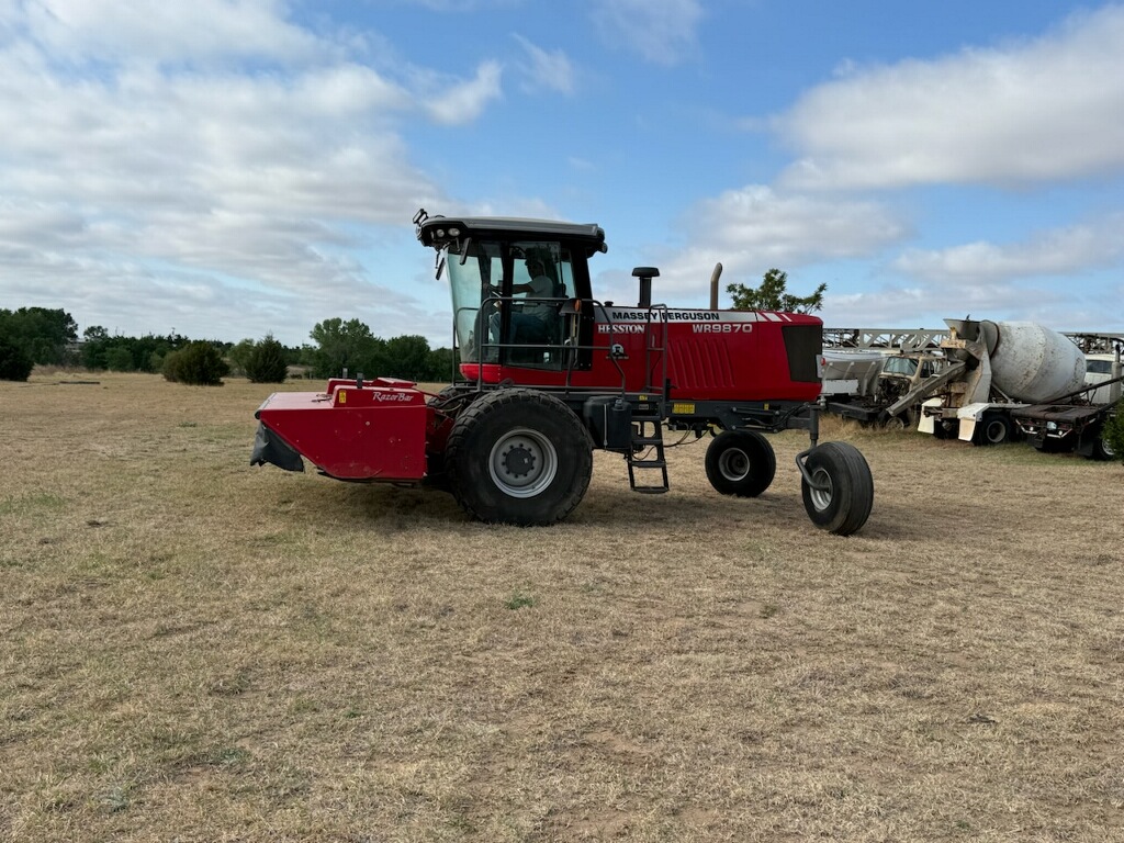 MF 9870 Swather